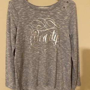 Light weight sweater